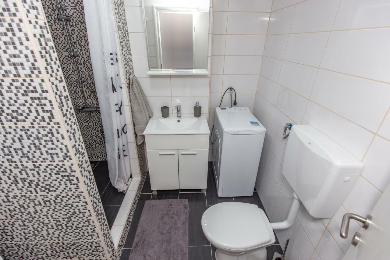 Apartment Lucija Bakar Bagian luar foto